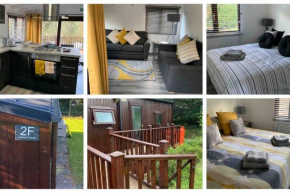 Lakeside retreat - Lodge 2F caer beris holiday park
